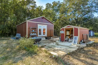 610 Pleasant Grove Road, Elgin, TX 78621 - Photo 25