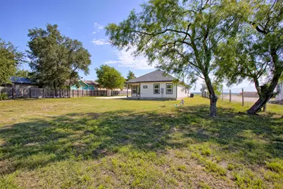 956 S Highway 304 Highway, Bastrop, TX 78602 - Photo 39