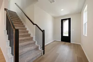 126 Crater Lk Dr, Dripping Springs, TX 78620 - Photo 3