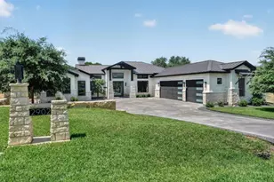 2902 Bay W Blvd, Horseshoe Bay, TX 78657 - Photo 1