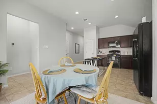 425 Spiny Lizard Ln, San Marcos, TX 78666 - Photo 7