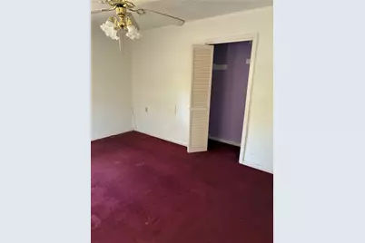 204 NW Nw 5th Street, Smithville, TX 78957 - Photo 9
