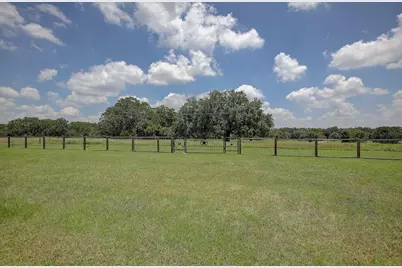 4214 Old College Road, La Grange, TX 78945 - Photo 11