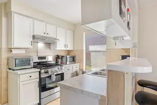 12002 Swan Dr, Austin, TX 78750 - Photo 7