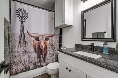 4701 Red River Street #102, Austin, TX 78751 - Photo 9