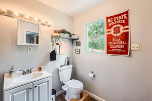 5605 Tura Ln, Austin, TX 78721 - Photo 7