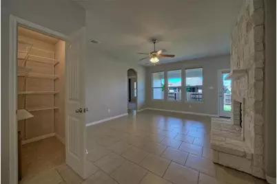 18413 Falcon Pointe Boulevard, Pflugerville, TX 78660 - Photo 9