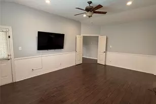3200 Burks Ln, Austin, TX 78732 - Photo 9