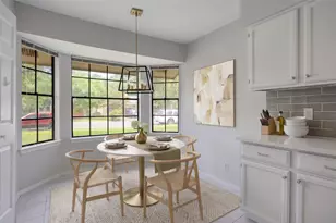 8905 Bridgewood Trail, Austin, TX 78729 - Photo 15