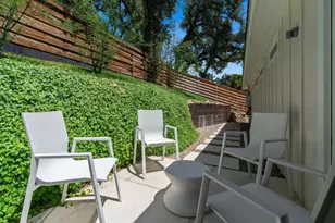 5706 Highland Hills Cir, Austin, TX 78731 - Photo 25