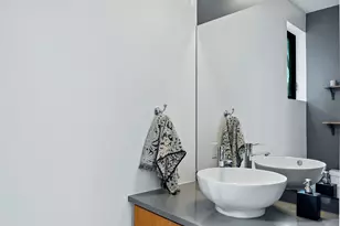 909 W Johanna St, Austin, TX 78704 - Photo 19