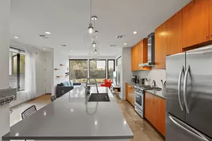 909 W Johanna St, Austin, TX 78704 - Photo 7