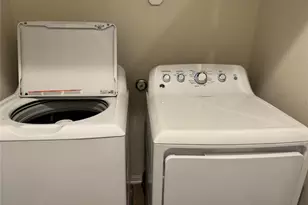 7220 Wyoming Springs Dr, Round Rock, TX 78681 - Photo 13