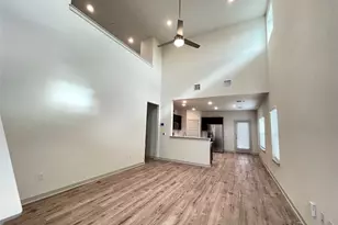 1917 Daleside Ln, Austin, TX 78754 - Photo 5