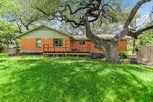 502 Sunset Cir, Austin, TX 78704 - Photo 19