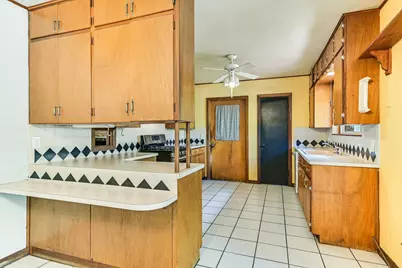 502 Sunset Circle, Austin, TX 78704 - Photo 9