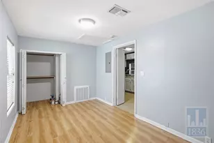 1201 W 40th St, Austin, TX 78756 - Photo 21