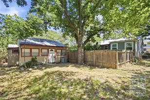 1201 W 40th St, Austin, TX 78756 - Photo 3