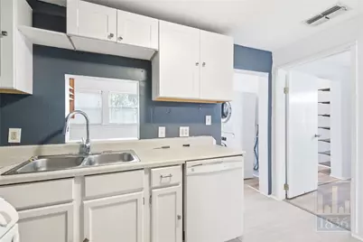 1201 W 40th Street #B, Austin, TX 78756 - Photo 13