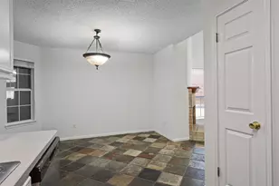 2307 Davis St, Taylor, TX 76574 - Photo 15