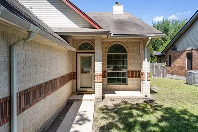 2307 Davis Street, Taylor, TX 76574 - Photo 5