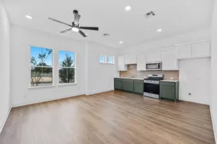 2000 Crimson Sunset Dr, Georgetown, TX 78628 - Photo 9