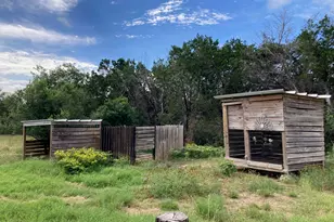 1050 Harmon Hills Rd, Dripping Springs, TX 78620 - Photo 19