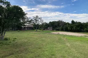1050 Harmon Hills Rd, Dripping Springs, TX 78620 - Photo 19
