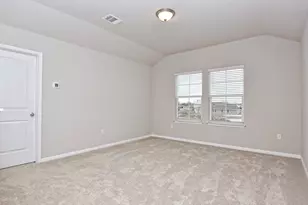 610 Roaring Fork Ln, Bastrop, TX 78602 - Photo 11