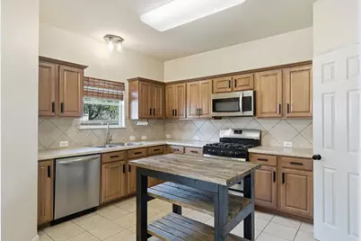 606 Fairmont Drive, Georgetown, TX 78628 - Photo 7