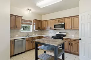 606 Fairmont Dr, Georgetown, TX 78628 - Photo 7