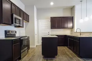 2216 Avery Village, New Braunfels, TX 78130 - Photo 5
