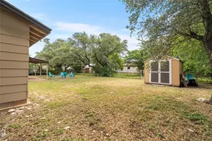 617 Johnson St, Bertram, TX 78605 - Photo 21