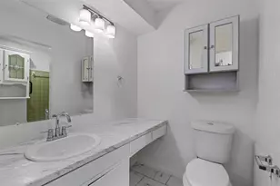 2618 Audubon Pl, Austin, TX 78741 - Photo 29