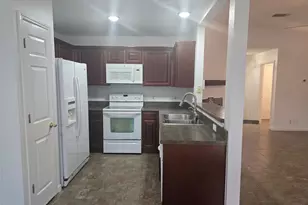 103 Hummingbird Ct, Cedar Creek, TX 78612 - Photo 5