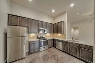 108 Samuel Dr, Buda, TX 78610 - Photo 9