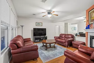 1121 Black Locust Dr, Pflugerville, TX 78660 - Photo 5