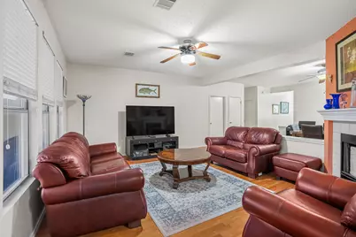 1121 Black Locust Drive, Pflugerville, TX 78660 - Photo 5