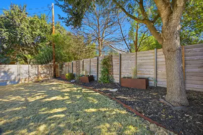 3521 Marcae Court, Austin, TX 78704 - Photo 3