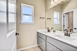 1624 Coral Sunrise Trl, Leander, TX 78641 - Photo 27