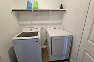 215 Canley Loop, Hutto, TX 78634 - Photo 11