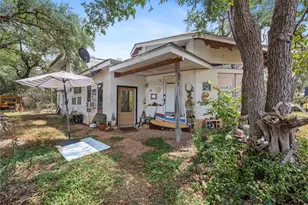 501 Limestone Ln, Driftwood, TX 78619 - Photo 1