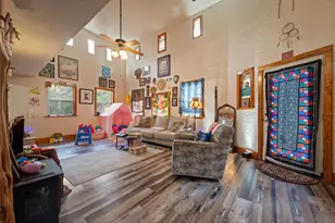 501 Limestone Ln, Driftwood, TX 78619 - Photo 17