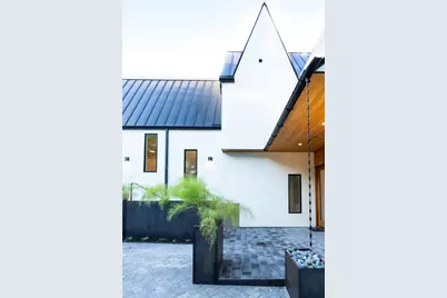 2001 Forest Trail, Austin, TX 78703 - Photo 35