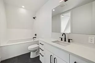 2001 Forest Trail, Austin, TX 78703 - Photo 29