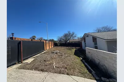 2307 Teri Road, Austin, TX 78744 - Photo 27