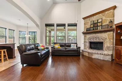 1916 Buffalo Speedway, Leander, TX 78641 - Photo 11