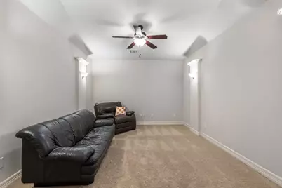 1916 Buffalo Speedway, Leander, TX 78641 - Photo 7