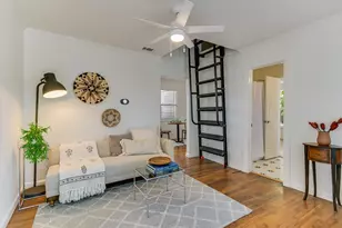 1110 W 22nd St, Austin, TX 78705 - Photo 17