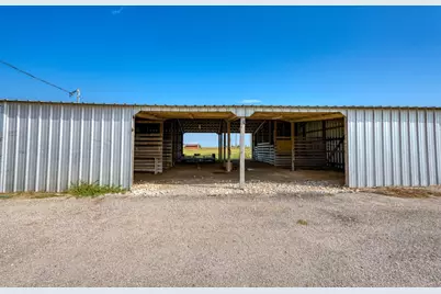 800 County Road 126, Georgetown, TX 78626 - Photo 15